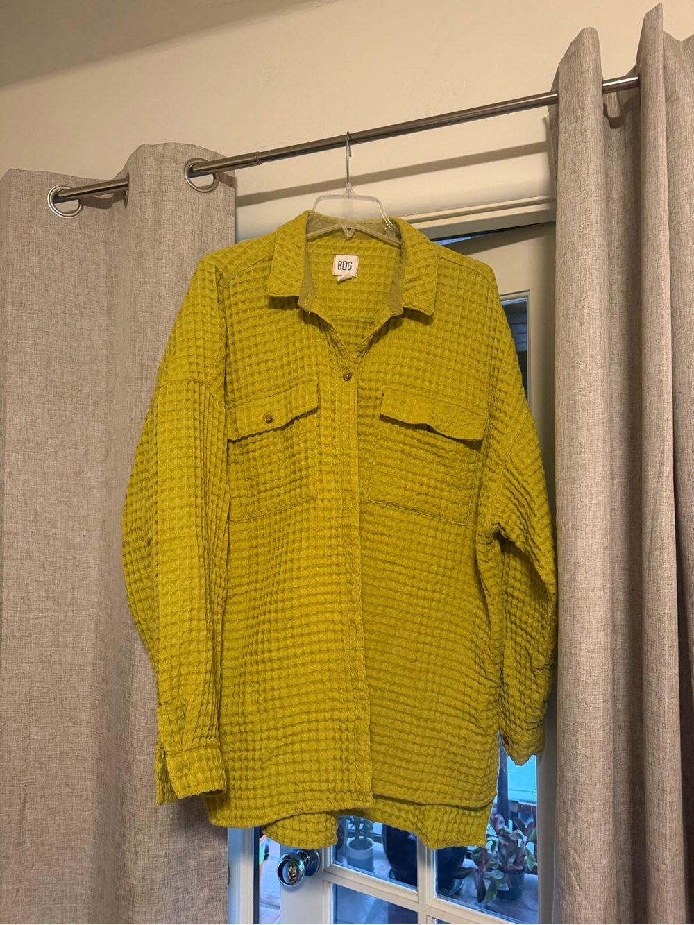 BDG women’s Chartreuse Waffle-Knit Button Front Shirt Jacket size XL